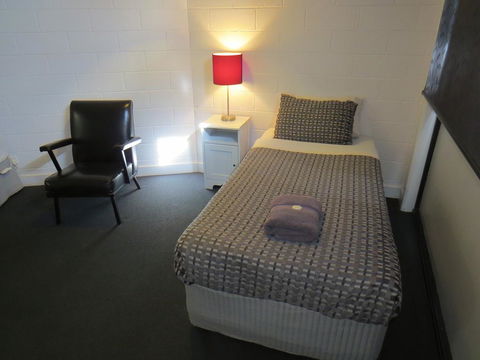 San Remo Hotel Motel - Accommodation Cairns 2