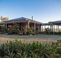 SanctuaryWaratah - Accommodation Cairns