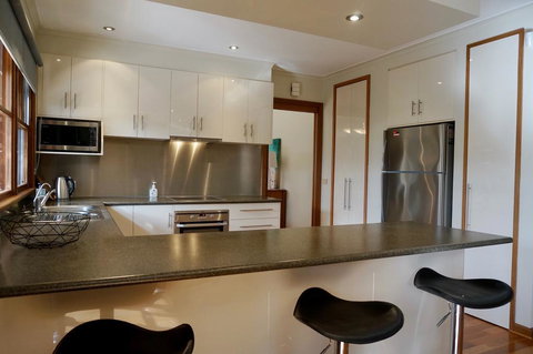 Sandy Bottoms - Accommodation Cairns 2