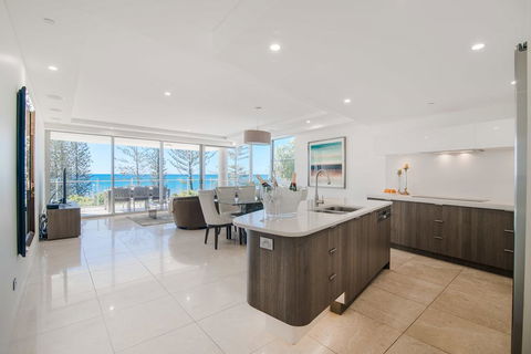 Sea Pearl Resort - Accommodation Cairns 2