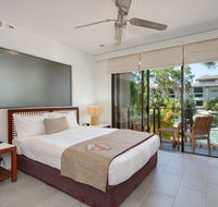 Sea Temple Palm Cove Luxury Studio 212 - Accommodation Cairns