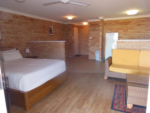 Seaspray Beach Holiday Park - Accommodation Cairns 2