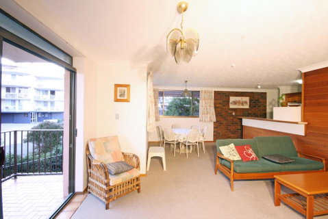 Sha Na Na Unit 6, 75 Edmund Street - Accommodation Cairns 3