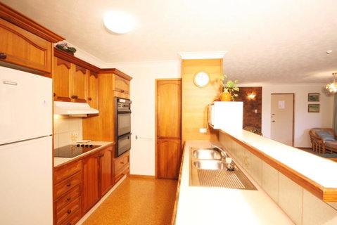 Sha Na Na Unit 6, 75 Edmund Street - Accommodation Cairns 2