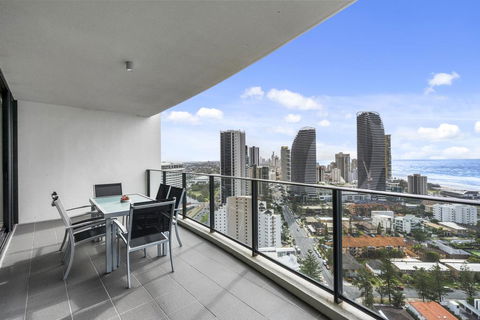 Sierra Grand Broadbeach - GCLR - Accommodation Cairns 2