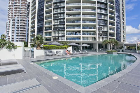 Sierra Grand Broadbeach - GCLR - Accommodation Cairns 0