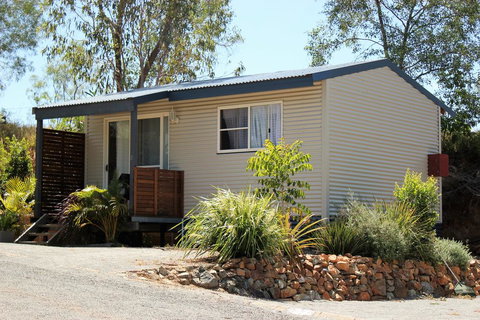 Silver Wattle Cabins - Accommodation Cairns 0