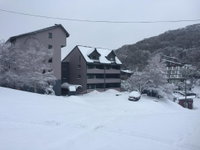 Snow Ski Apartments 25