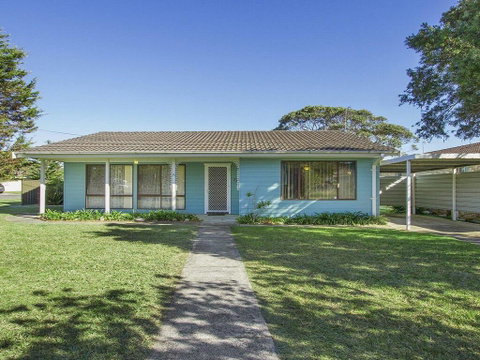 Soundwaves - Games Room With Table Tennis - Accommodation Cairns 2