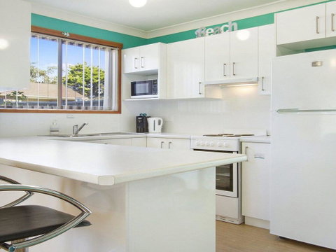 Soundwaves - Games Room With Table Tennis - Accommodation Cairns 1