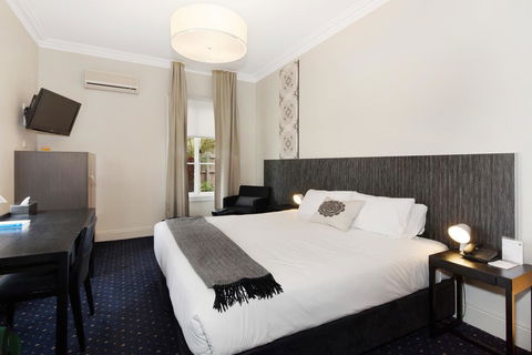 Sovereign Hill Hotel - Accommodation Cairns 0