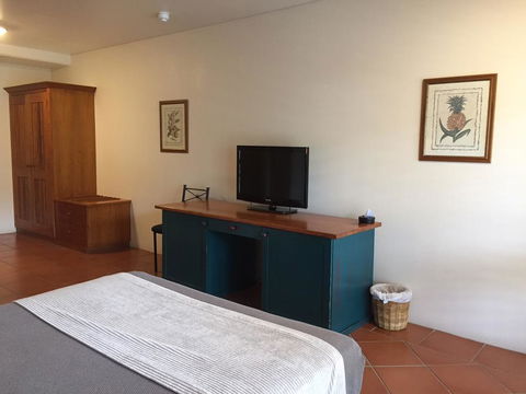 Sovereign Resort Hotel - Accommodation Cairns 2