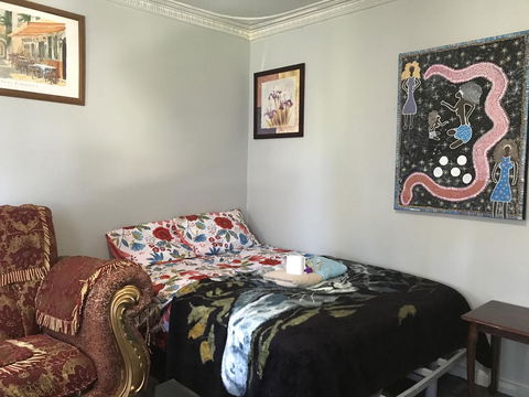 Spacious And Private Room - Accommodation Cairns 3