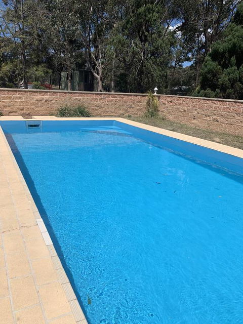 Spacious, Clean , Relaxing Country Escape Perfect For Large Groups And Families - Accommodation Cairns 1