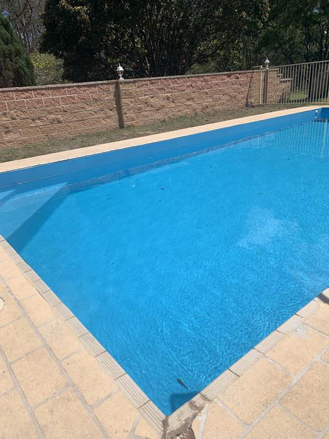 Spacious, Clean , Relaxing Country Escape Perfect For Large Groups And Families - Accommodation Cairns 0
