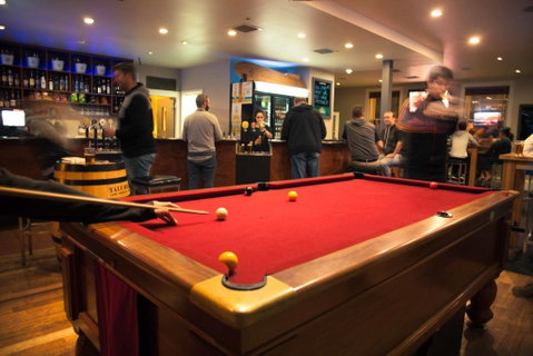 Sporties Hotel - Accommodation Cairns 3