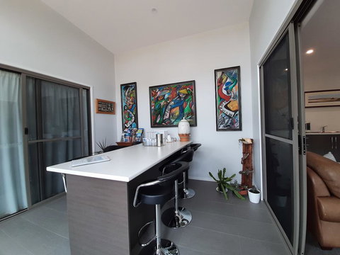 Spring Beach Garden Retreat - Accommodation Cairns 1