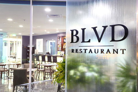 Springfield Lakes Boutique Hotel - Accommodation Cairns 3