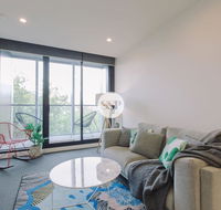 St Kilda Rd LV 5 2BDR2BATHR WIFI Albert Park - Accommodation Cairns