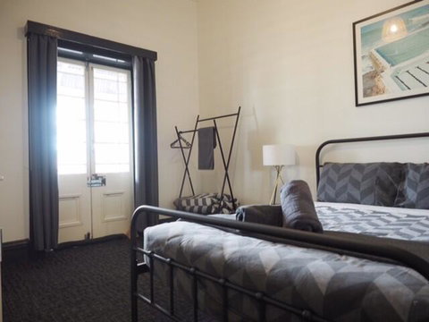 Star Of The West Hotel - Accommodation Cairns 3