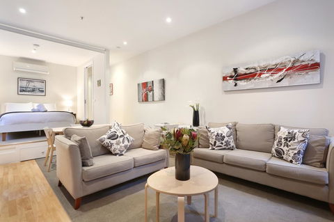 StayCentral Merigold On Collins - Accommodation Cairns 2