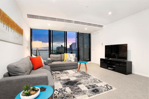 StayCentral On Lonsdale - Accommodation Cairns 3