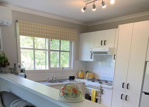 Stephanies Country Cottages - Accommodation Cairns 1