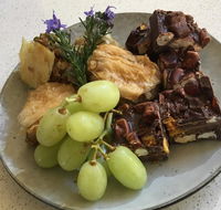 Stephanies Country Cottages - Accommodation Cairns