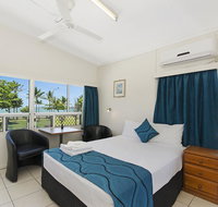 Strand Motel - Accommodation Cairns