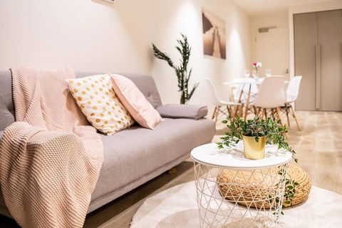 Stunning Opera Apartment-St Kilda Rd - Accommodation Cairns 0