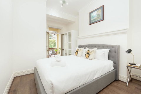 STUNNING SYDNEY HOME 11 - Accommodation Cairns 1