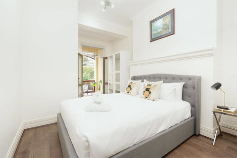STUNNING SYDNEY HOME 6 - Accommodation Cairns 1