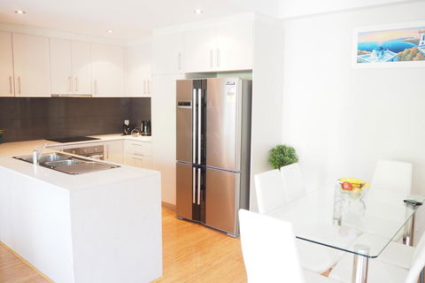 Stylish 2x2 W/ Carpark In Perth - Accommodation Cairns 3