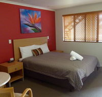 Summit Motel - Accommodation Cairns
