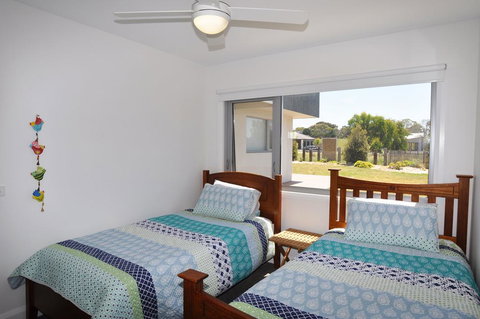 SUNNYSIDE - SURF SIDE - Accommodation Cairns 2