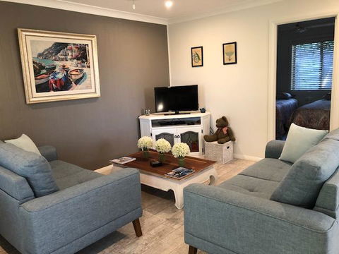 Sunshine Coast Tropical Getaway - Accommodation Cairns 0