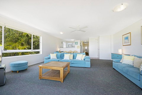 Sunshine Cove, Across The Road From The Beach - Accommodation Cairns 2
