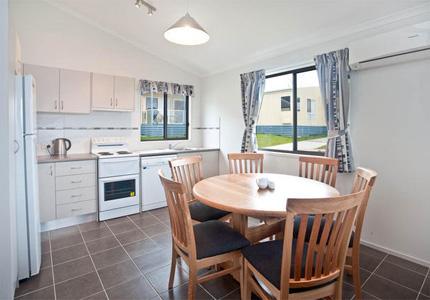 Surf Beach Narooma Holiday Park - Accommodation Cairns 1