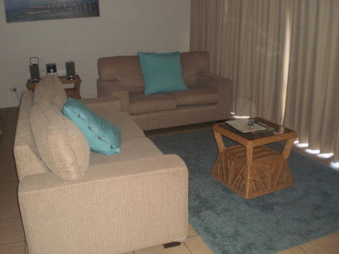 Surf Club Apartments - Accommodation Cairns 2