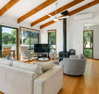 Surf Rest'n Bay - Accommodation Cairns