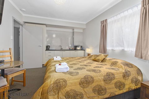 Tall Trees Motel Mountain Retreat - Accommodation Cairns 1