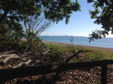 Tannum Sands Hotel / Motel - Accommodation Cairns 1