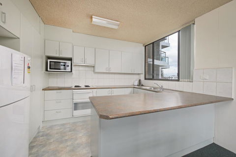 Tasman Towers 5 3 Munster Street - Accommodation Cairns 3