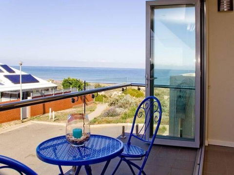 Tennyson View - Accommodation Cairns 0