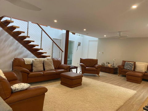 The Old Gallery - Accommodation Cairns 1