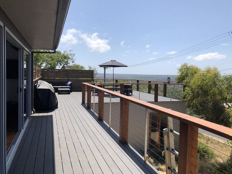 The Anglesea Beach House ADVENTURE RETREAT - Accommodation Cairns 3