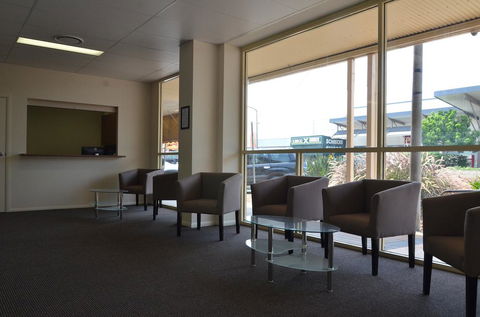 The Australian Hotel Motel - Accommodation Cairns 1