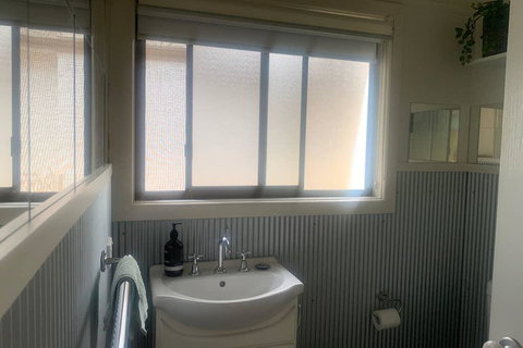 The Batch On Benyon , Fresh And Cute As A Button - Accommodation Cairns 3