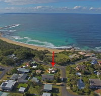 The Beach House in Berrara - Accommodation Cairns