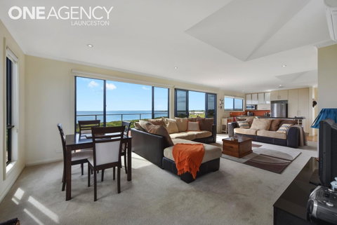 Seaspray - Accommodation Cairns 8